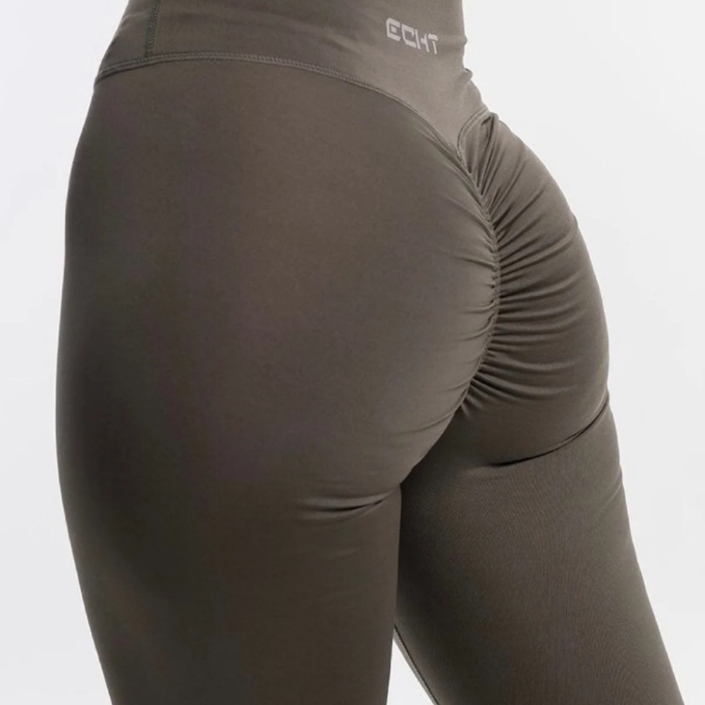 ECHT booty scrunch leggings!